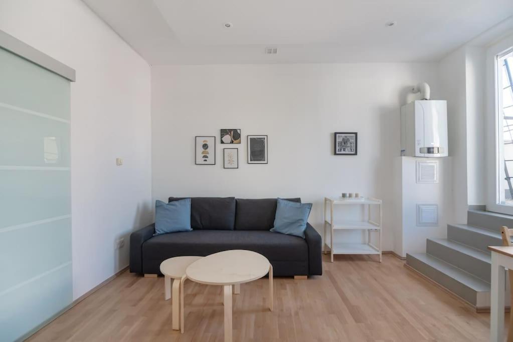 Grosse Terrasse, Klimaanlage Und U-Bahn Naehe Apartman Bécs Kültér fotó